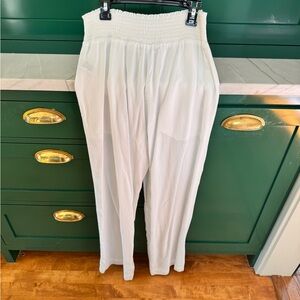 White Bella Dahl pants
